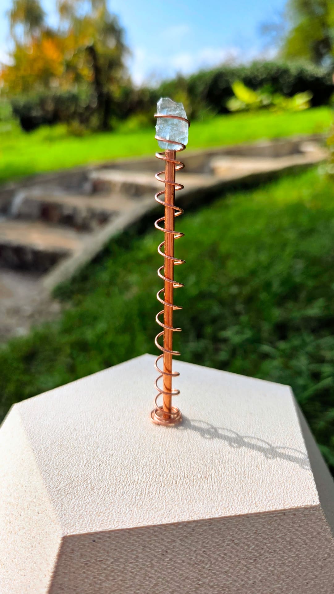 Ethérion Sirius — antenne cuivre avec aigue-marine